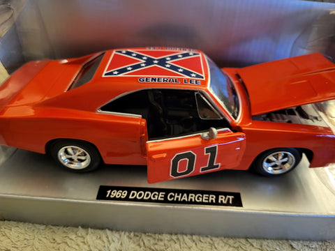 General Lee 01- 1969 Dodge Charger from Dukes of Hazzard