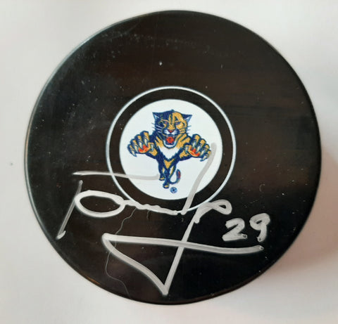 Tomas Vokoun autographed puck